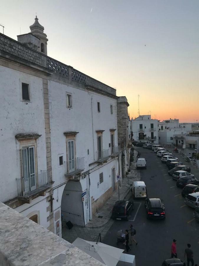 Casa Vacanze Affitti Brevi "Porta Nuova" Locorotondo Εξωτερικό φωτογραφία